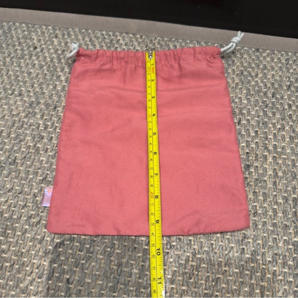 Ipsy Drawstring Bag Collectable - Picture 3 of 4